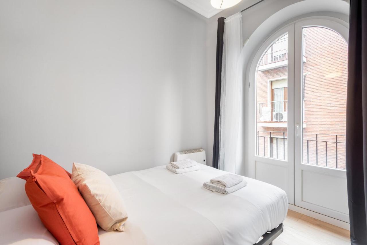 2 Bedrooms 1 Bathroom Furnished - Lavapies - Modern - Mintystay Madrid Luaran gambar
