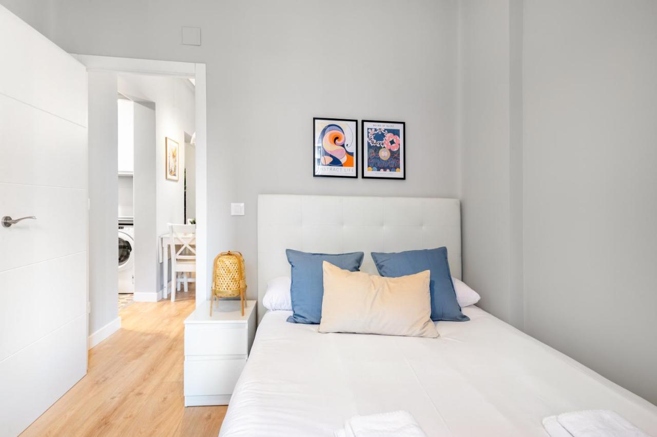 2 Bedrooms 1 Bathroom Furnished - Lavapies - Modern - Mintystay Madrid Luaran gambar